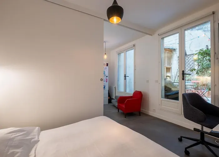 Apartment Veeve - Bright Beams
