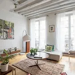 Veeve - Bright Beams Appartamento Parigi